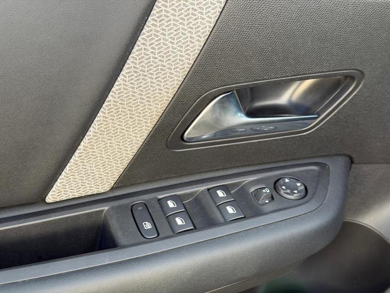 Citroën c4 x PureTech 130 s&amp;S Eat8 Max