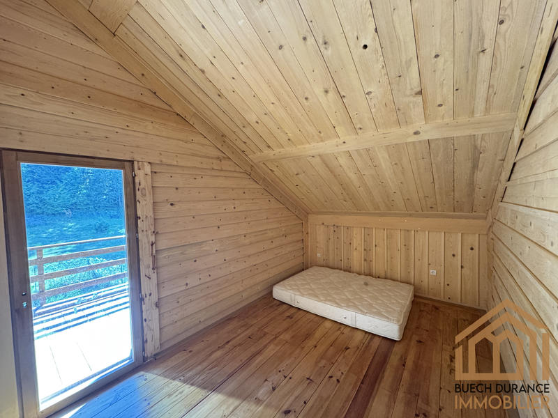 Maison - 107 m² - 4 pièces