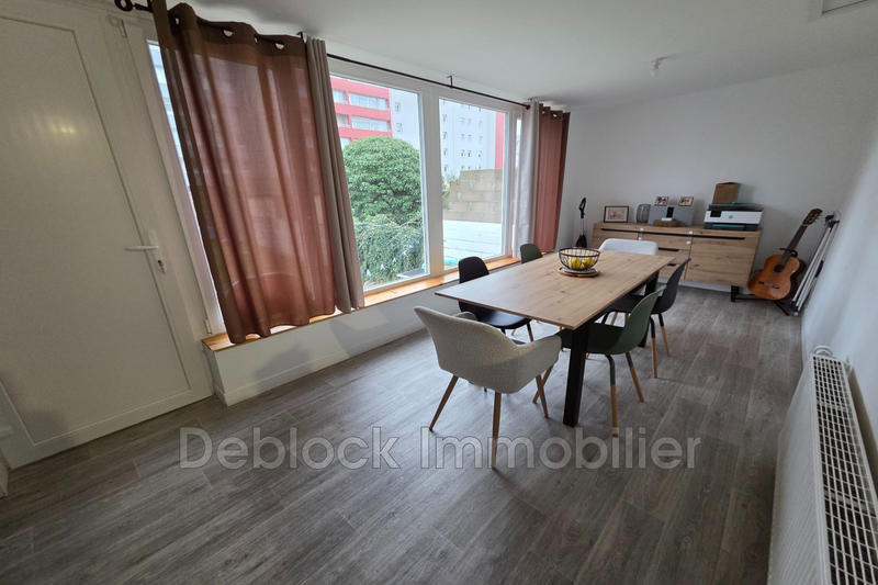 Maison - 95 m² - 5 pièces