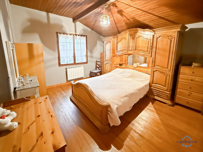 Maison - 110 m² - 4 pièces