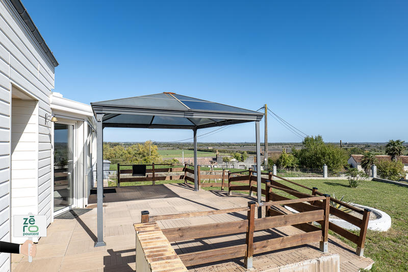 Maison - 141 m² - 5 pièces