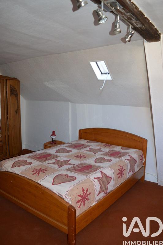 Maison - 390 m² - 12 pièces