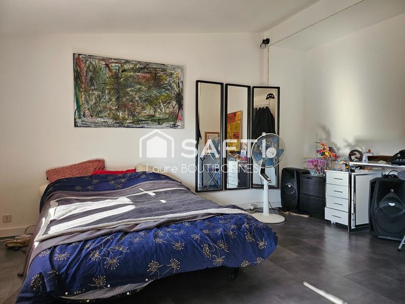 Maison - 263 m² - 7 pièces