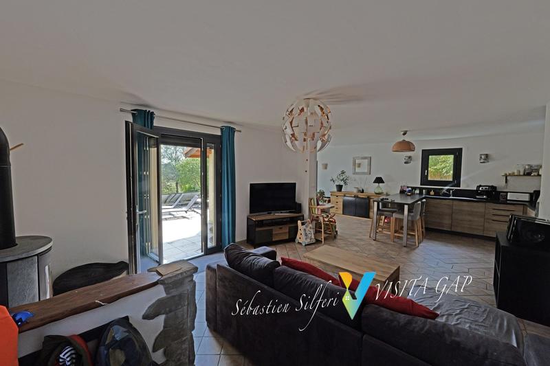 Maison - 86 m² - 5 pièces