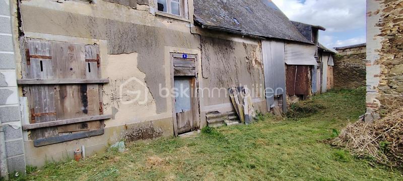 Maison - 260 m² - 12 pièces