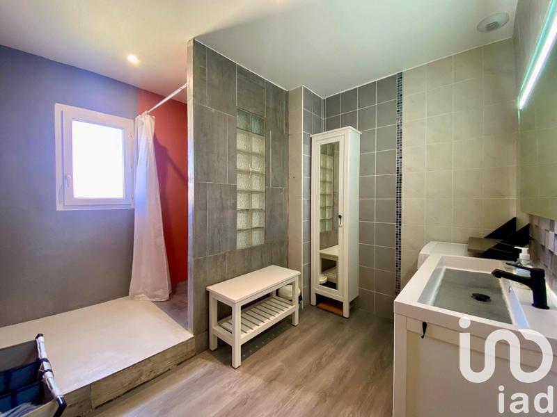 Maison - 246 m² - 6 pièces