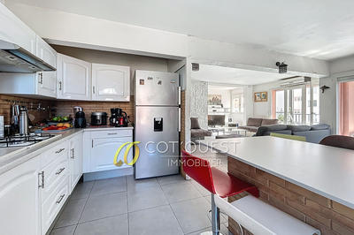 Appartement - 91 m² - 4 pièces