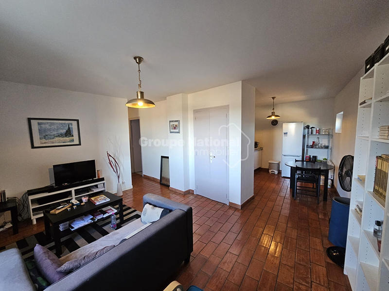 Immeuble - 11 pièces