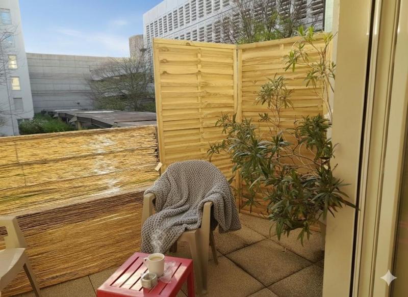 Appartement - 82 m² - 3 pièces