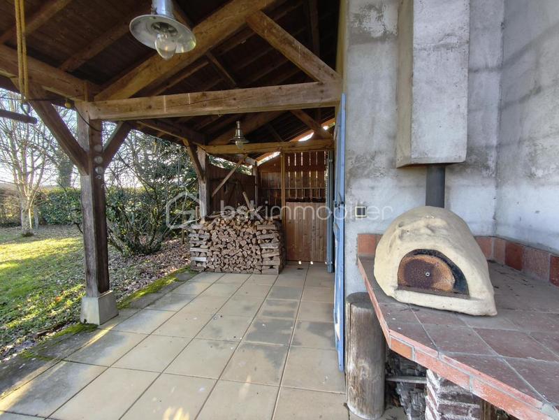 Corps de ferme - 222 m² - 9 pièces