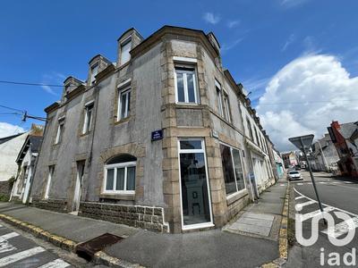 Maison - 151 m² - 5 pièces