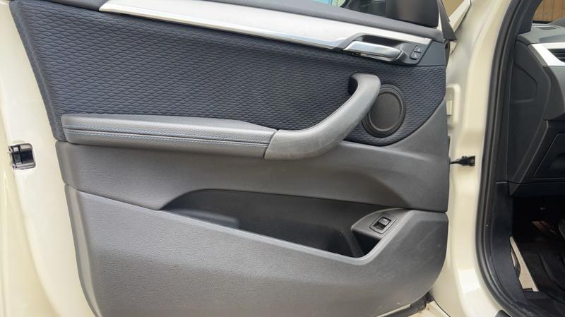 Bmw X1 (F48) sDrive 18d 150 Steptronic 8 m Sport - Automatique Toit ouvrant