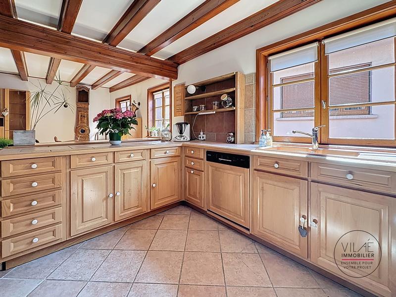 Maison - 209 m² - 8 pièces