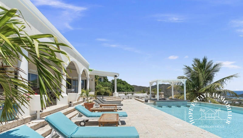 Villa - 478 m² - 10 pièces