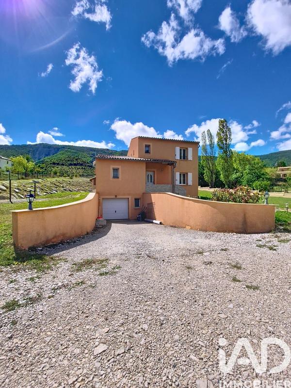 Maison - 118 m² - 5 pièces