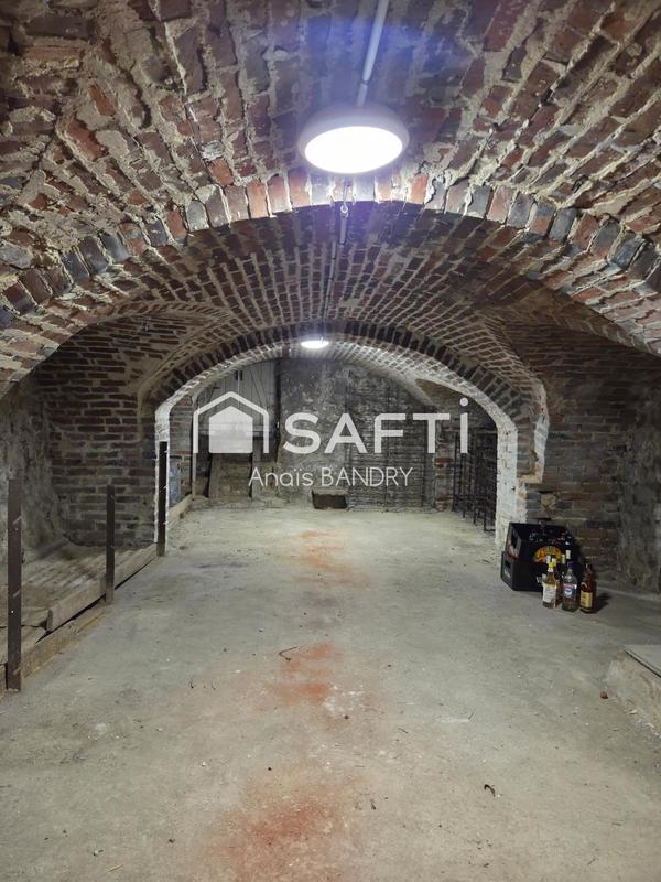 Maison - 191 m² - 9 pièces