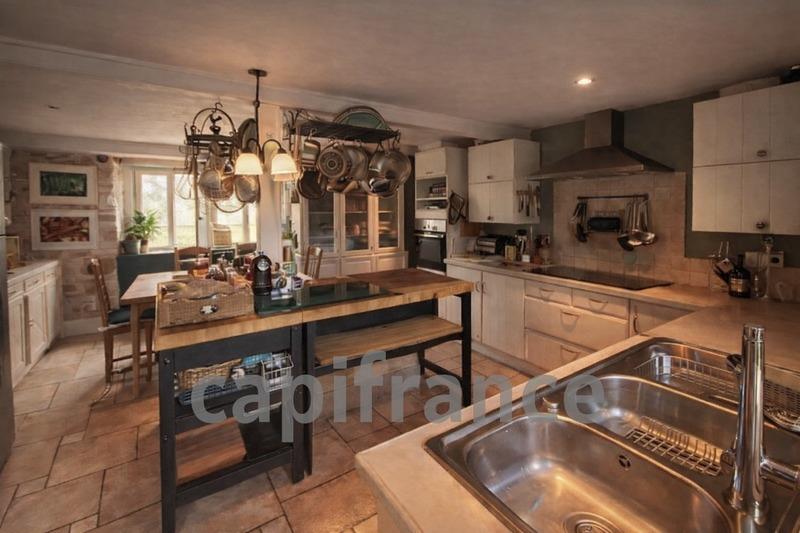 Maison en pierre - 190 m² - 5 pièces