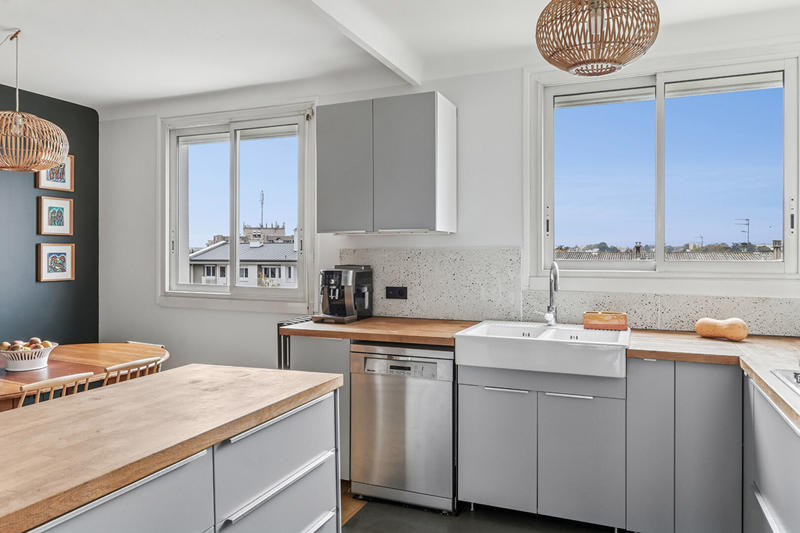 Appartement - 91 m² - 3 pièces