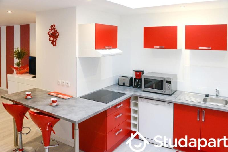 Chambre - 13 m² - 1 pièce