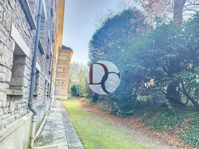 Appartement - 93 m² - 4 pièces