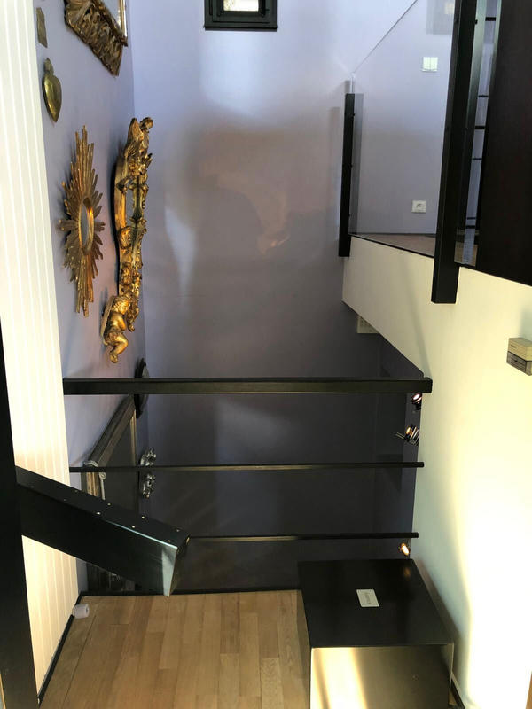 Villa - 211 m² - 7 pièces