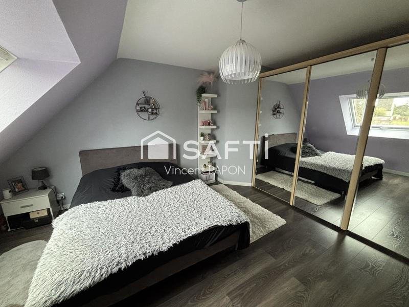 Maison - 180 m² - 6 pièces