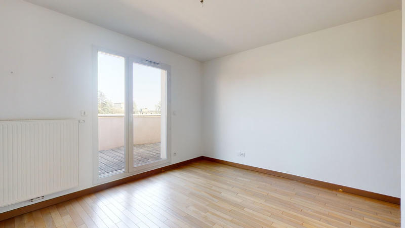Appartement - 115 m² - 5 pièces