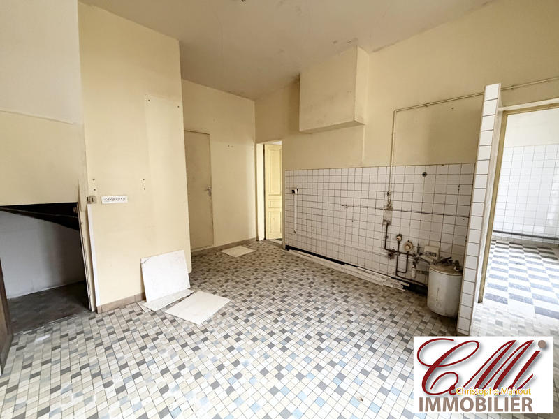 Immeuble - 355 m² - 14 pièces