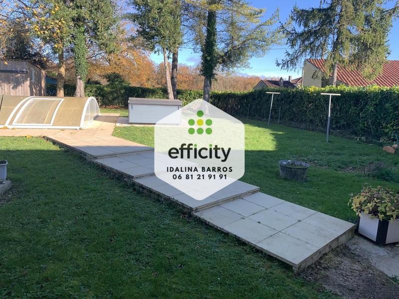 Maison - 203 m² - 7 pièces