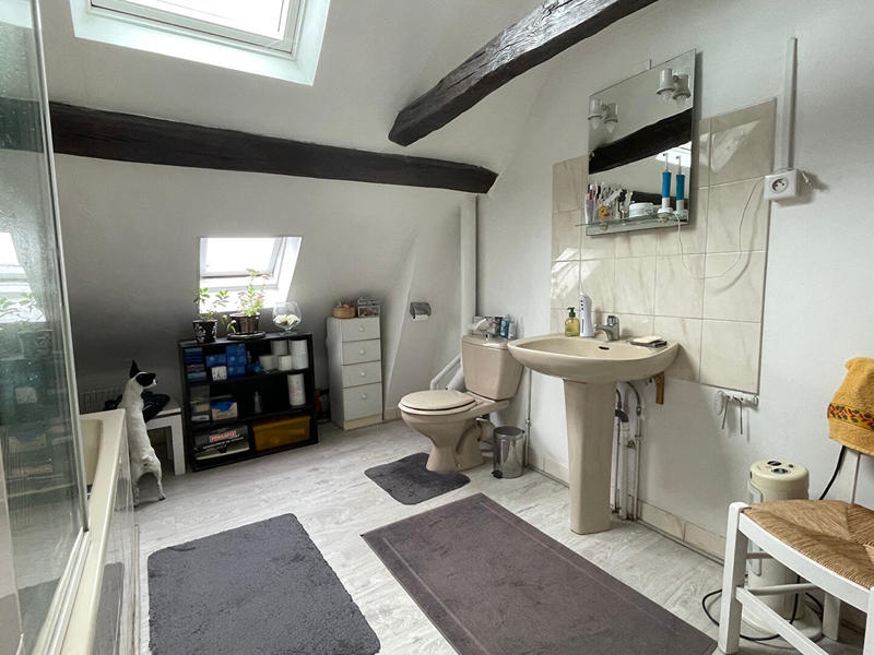 Maison - 180 m² - 7 pièces