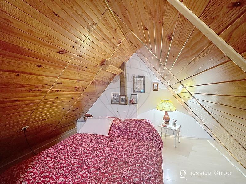 Maison - 141 m² - 6 pièces