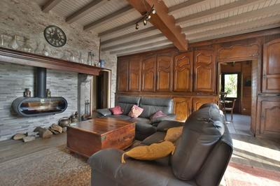 Maison - 268 m² - 9 pièces