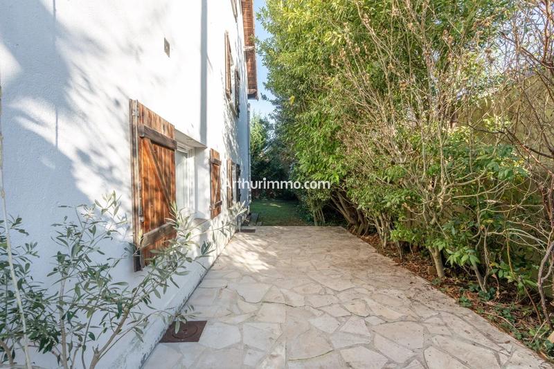 Maison - 150 m² - 7 pièces