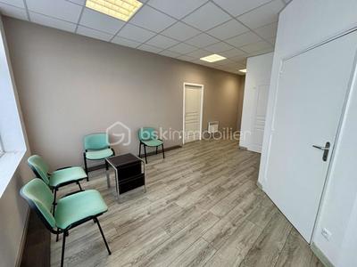 Bureau - 60 m² - 2 pièces