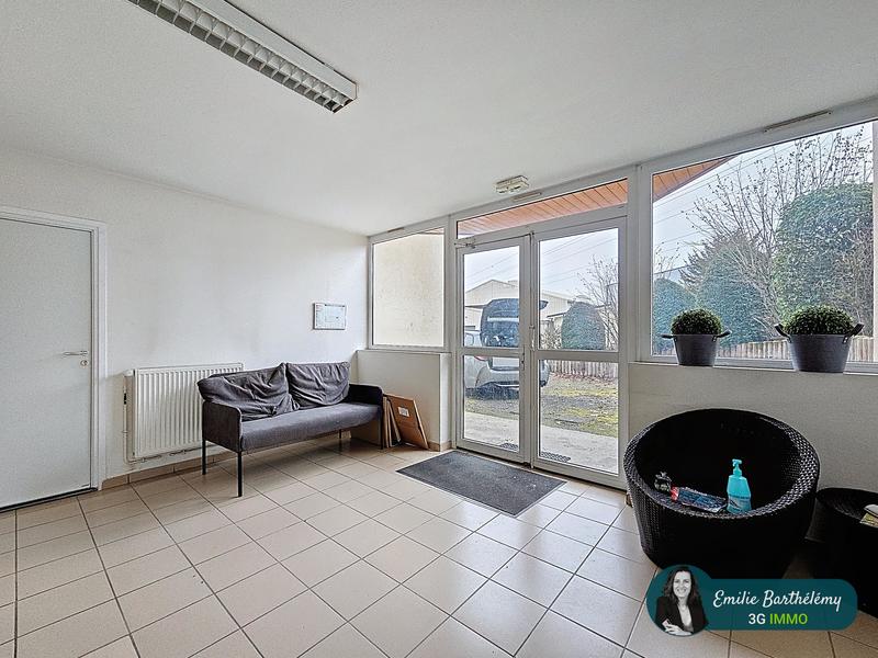 Local commercial - 173 m² - 4 pièces