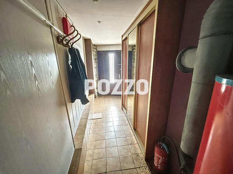 Immeuble - 5 pièces