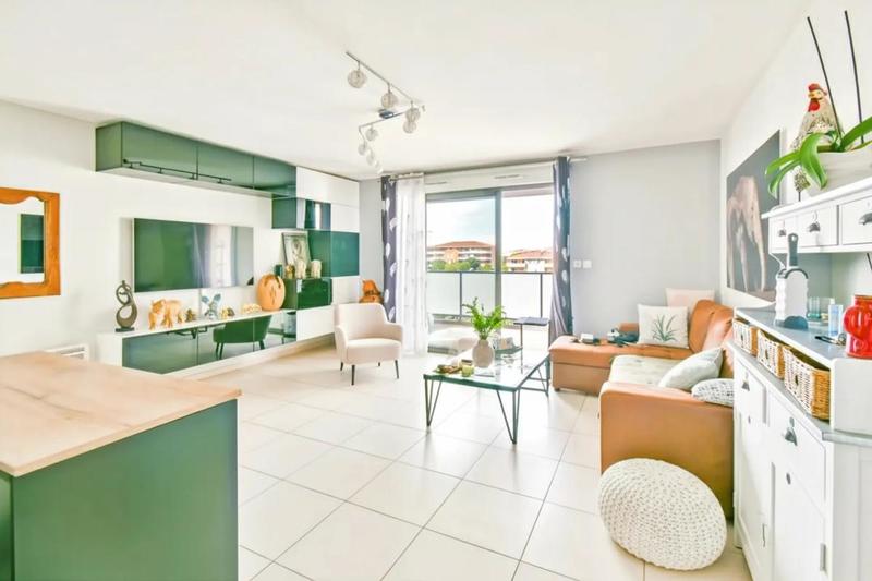 Appartement - 67 m² - 3 pièces