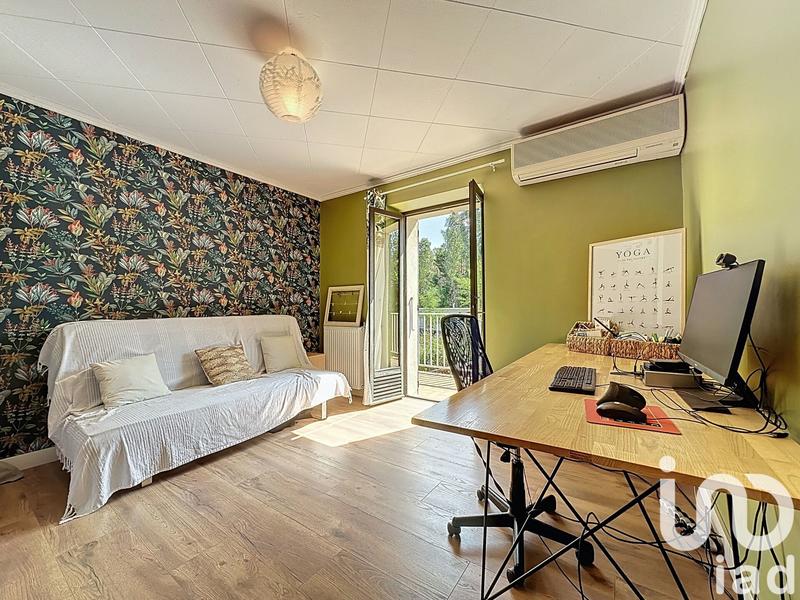 Maison - 157 m² - 9 pièces