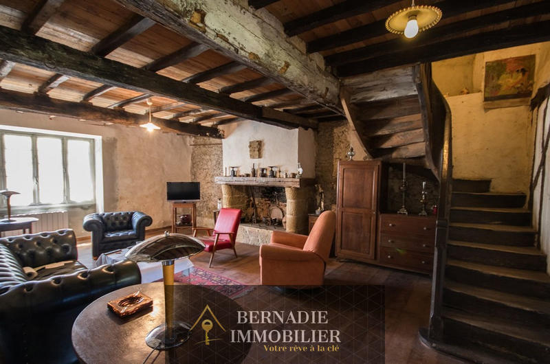 Maison de village - 195 m² - 8 pièces