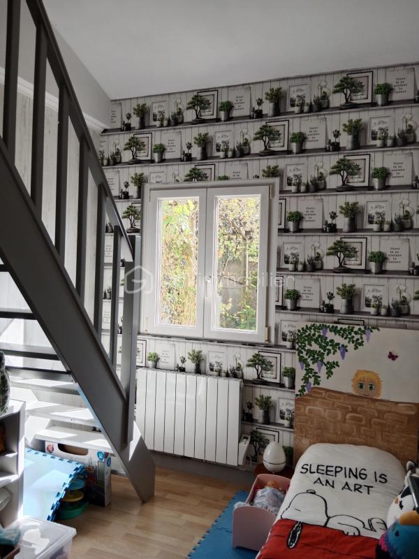 Maison traditionnelle - 136 m² - 5 pièces