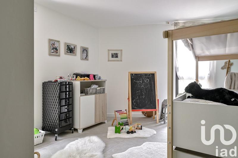 Appartement - 125 m² - 5 pièces