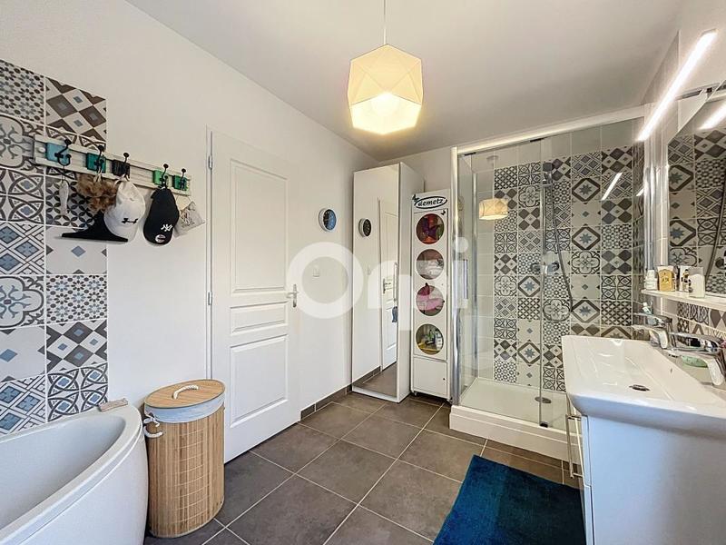 Maison - 159 m² - 7 pièces