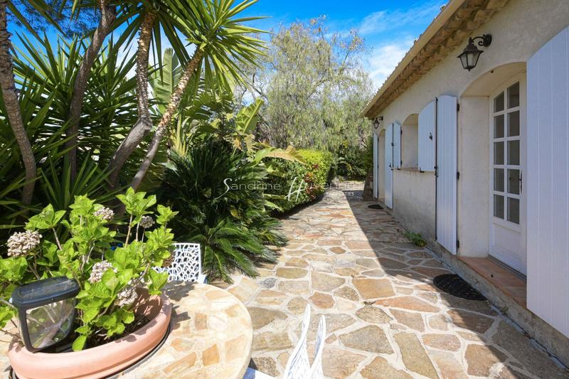 Villa - 180 m² - 7 pièces