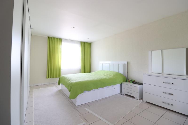 Atelier d'activités - 890 m² - 6 pièces