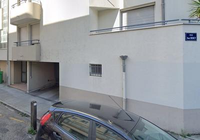 Parking / Garage - 15 m²