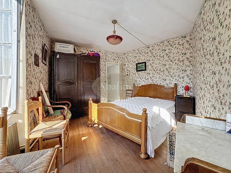 Maison - 165 m² - 8 pièces