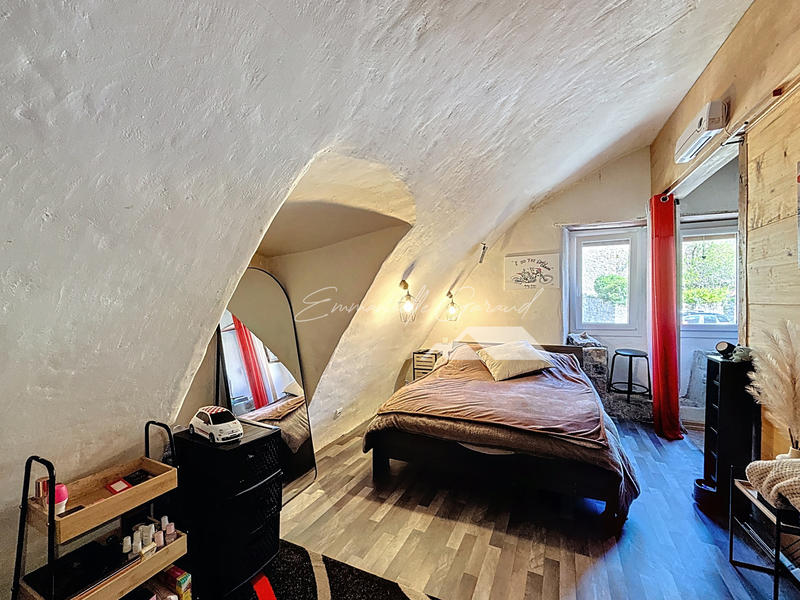 Maison de village - 120 m² - 4 pièces