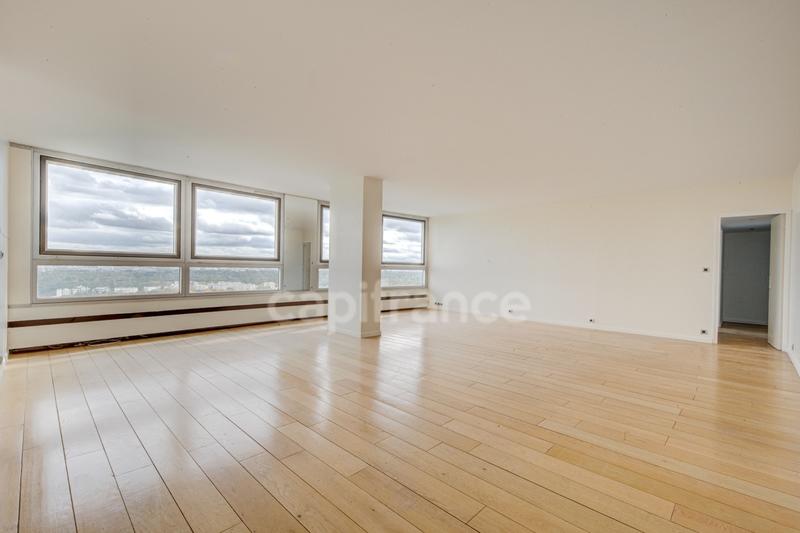 Appartement - 156 m² - 6 pièces