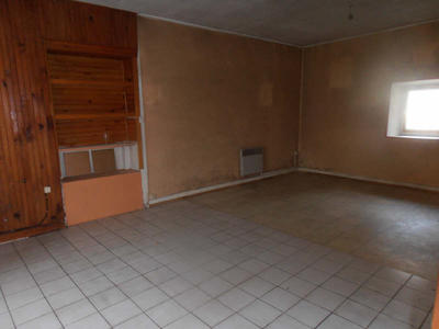 Maison - 87 m² - 5 pièces