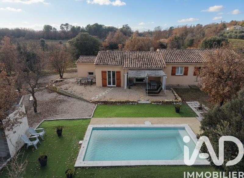 Maison - 122 m² - 6 pièces